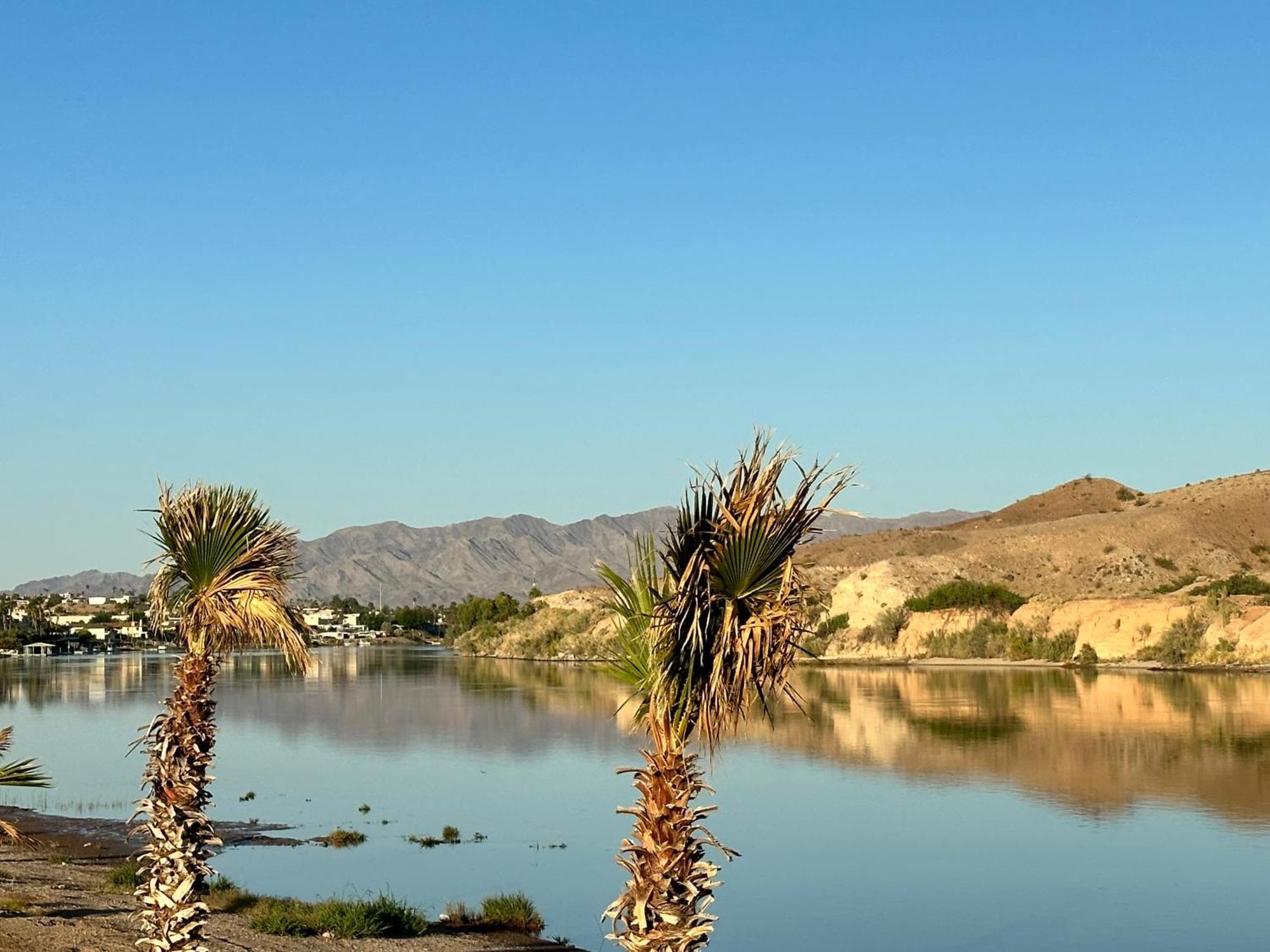 Lodge On The River Bullhead City Buitenkant foto