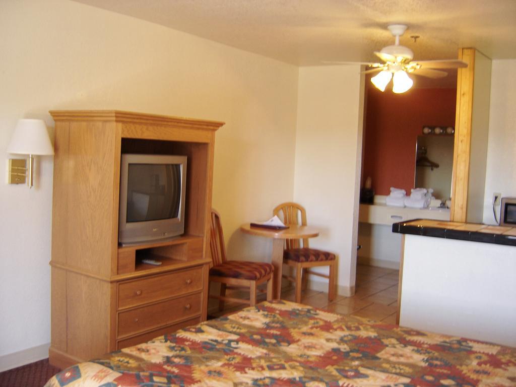 Lodge On The River Bullhead City Buitenkant foto